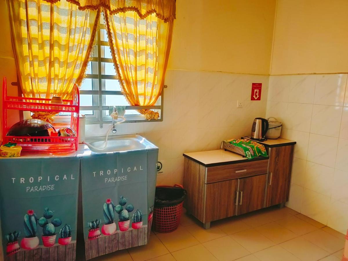 Hanaa Homestay Meru อิโปห์ ภายนอก รูปภาพ