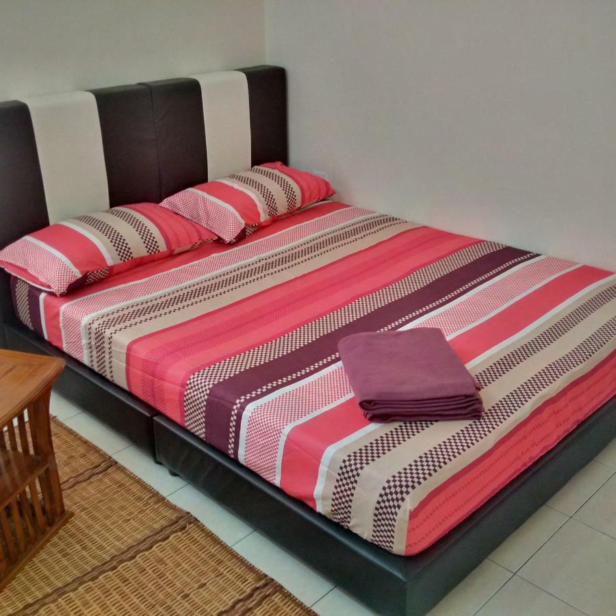 Hanaa Homestay Meru อิโปห์ ภายนอก รูปภาพ